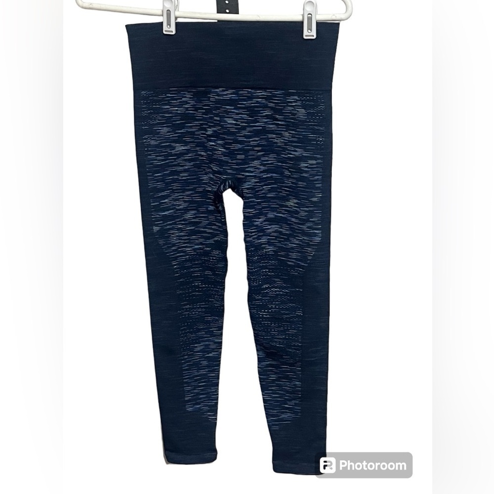 JoyLab Cropped Leggings Sz Small